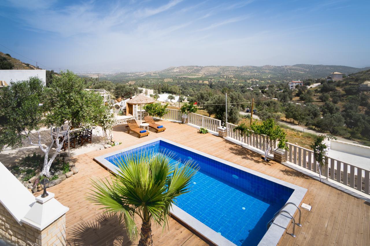 Aristidis Country Villa-Anesis 카밀라리 외부 사진