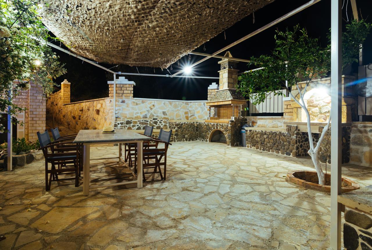 Aristidis Country Villa-Anesis 카밀라리 외부 사진